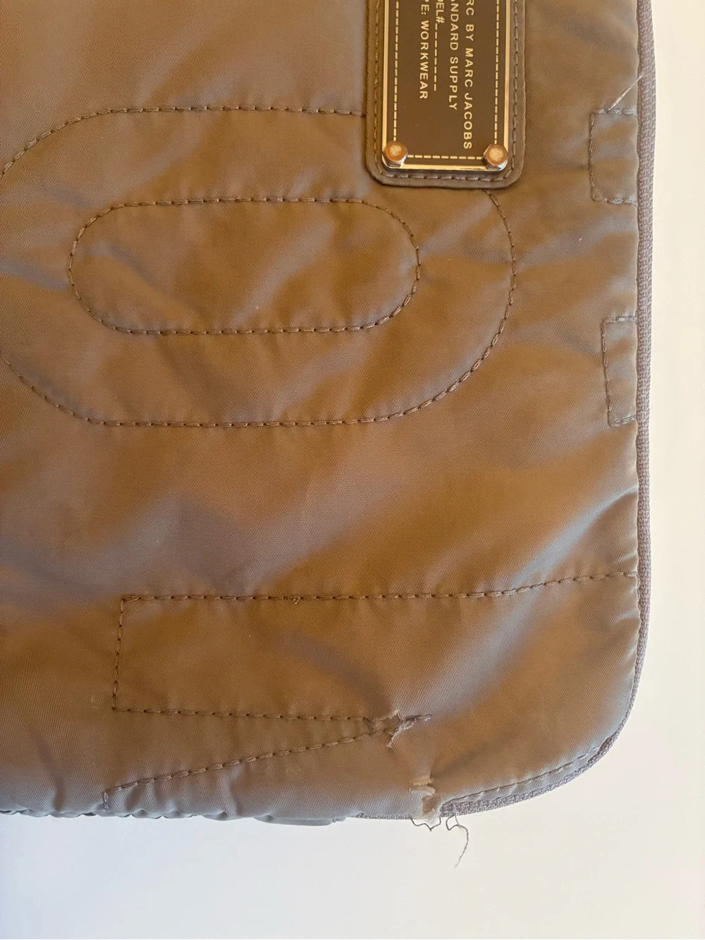 Marc by Marc Jacobs Quilted Pouch Set in Taupe Brown